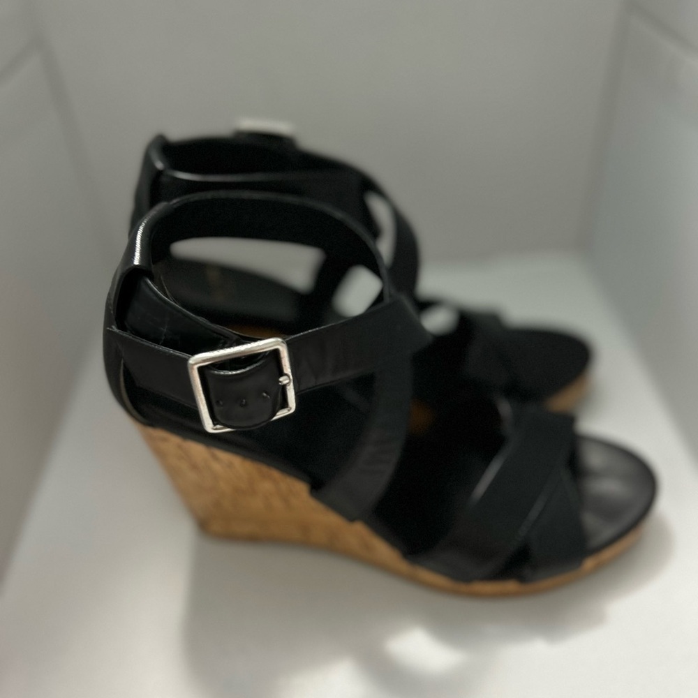 Cole Haan Women’s Strap Wedges

Size 5M - Picture 2 of 6